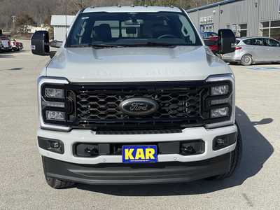 2025 Ford F350 Crew Cab, $87134.62. Photo 4
