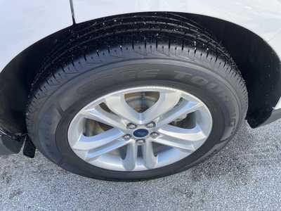 2020 Ford Edge, $22899.00. Photo 8