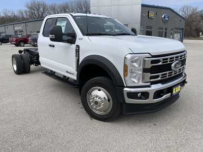 2025 Ford F450-8000, $76643.96. Photo 3