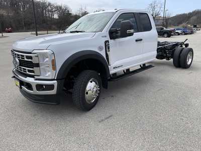 2025 Ford F450-8000, $76643.96. Photo 5