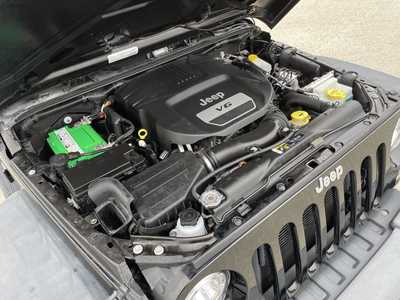 2018 Jeep Wrangler Unlimited, $26000.00. Photo 11
