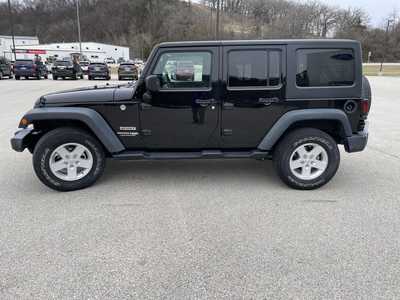 2018 Jeep Wrangler Unlimited, $26000.00. Photo 6