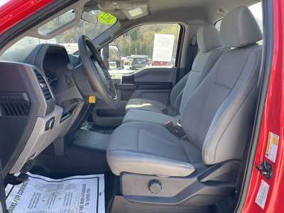 2022 Ford F350 Reg Cab, $44500.00. Photo 9