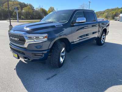2019 RAM 1500 Crew Cab, $36750.00. Photo 6