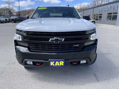 2022 Chevrolet 1500 Crew Cab, $41599.00. Photo 4