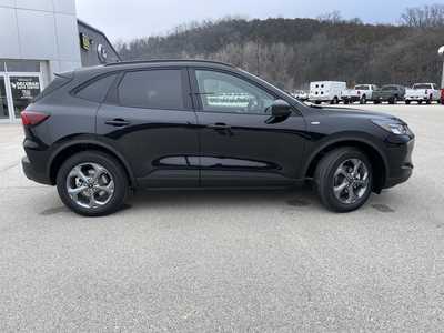 2025 Ford Escape, $32018.00. Photo 2