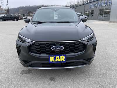 2025 Ford Escape, $32018.00. Photo 4