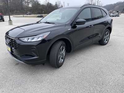 2025 Ford Escape, $32018.00. Photo 5