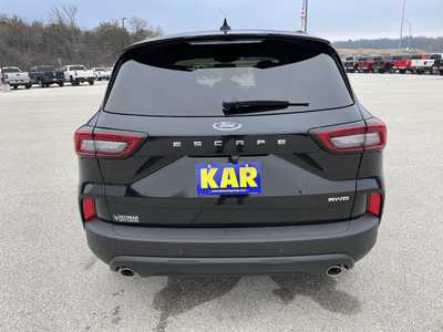 2025 Ford Escape, $32018.00. Photo 7
