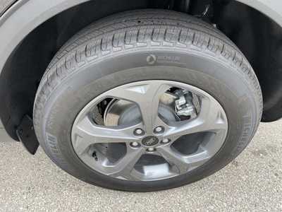 2025 Ford Escape, $32018.00. Photo 8