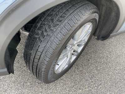 2025 Ford Explorer, $46668.00. Photo 9