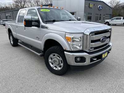 2014 Ford F350 Crew Cab, $30499.00. Photo 3