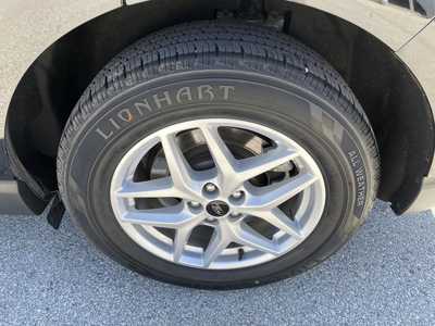 2023 Ford Edge, $26000.00. Photo 8
