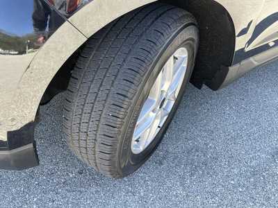 2023 Ford Edge, $26000.00. Photo 9