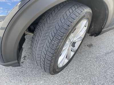 2022 Ford Explorer, $37599.00. Photo 9