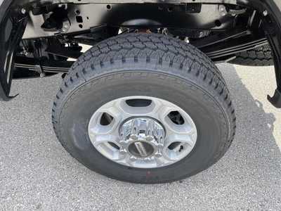 2025 Ford F350 Reg Cab, $56370.90. Photo 9