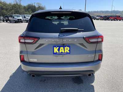 2023 Ford Escape, $25799.00. Photo 7
