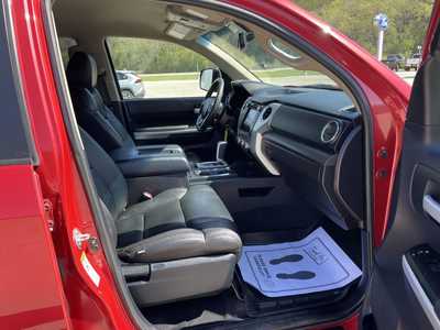 2015 Toyota Tundra Crew Cab, $29500.00. Photo 12