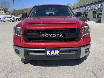2015 Toyota Tundra Crew Cab, $29500.00. Photo 4