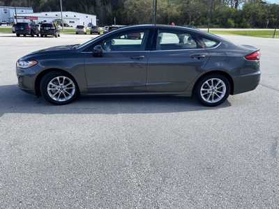 2019 Ford Fusion, $15995.00. Photo 6