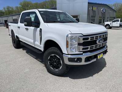 2025 Ford F350 Crew Cab, $62662.90. Photo 3