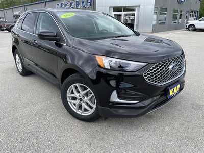 2023 Ford Edge, $24299.00. Photo 3