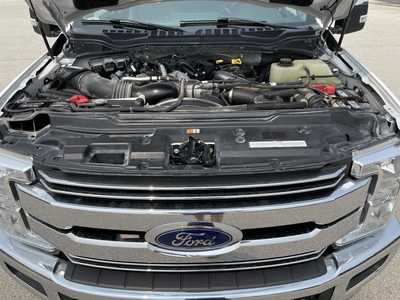 2019 Ford F250 Crew Cab, $55399.00. Photo 12