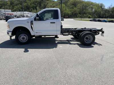 2025 Ford F350 Reg Cab, $68780.60. Photo 6