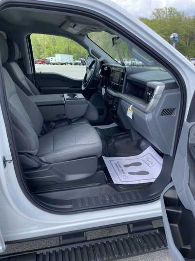 2025 Ford F350 Crew Cab, $69315.72. Photo 12