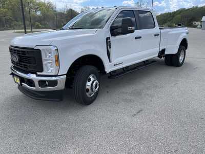 2025 Ford F350 Crew Cab, $69315.72. Photo 5