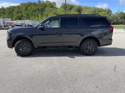 2025 Ford Expedition, $83520.00. Photo 8