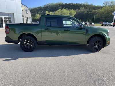 2025 Ford Maverick, $33337.00. Photo 2