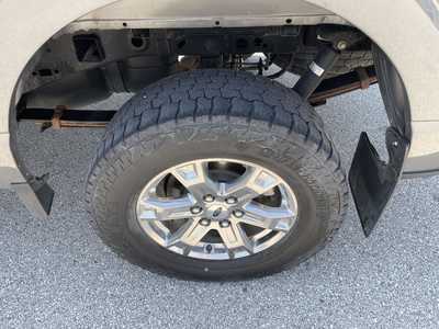 2023 Ford F150 Ext Cab, $33000.00. Photo 9