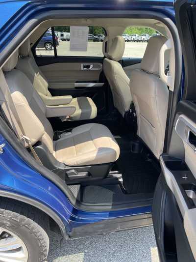 2021 Ford Explorer, $32000.00. Photo 12