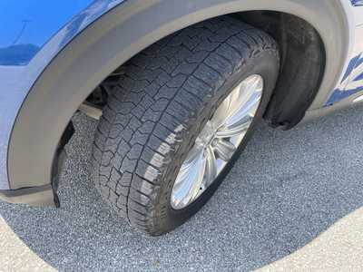 2021 Ford Explorer, $32000.00. Photo 9