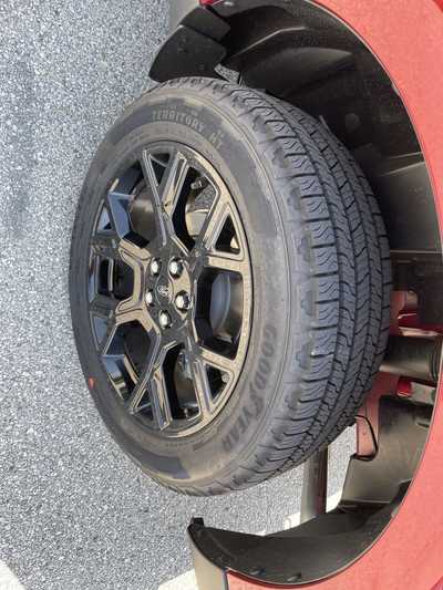 2025 Ford Maverick, $41460.00. Photo 9