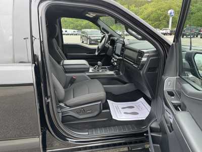 2023 Ford F150 Crew Cab, $44599.00. Photo 12