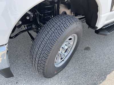 2025 Ford F250 Ext Cab, $52646.14. Photo 10