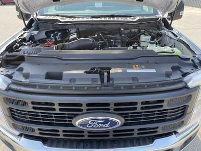 2025 Ford F250 Ext Cab, $52646.14. Photo 11