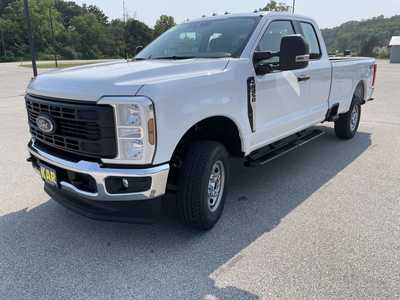 2025 Ford F250 Ext Cab, $52646.14. Photo 5