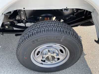 2025 Ford F250 Ext Cab, $52646.14. Photo 9