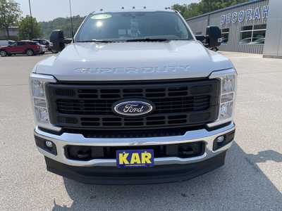 2025 Ford F350 Ext Cab, $64844.26. Photo 4