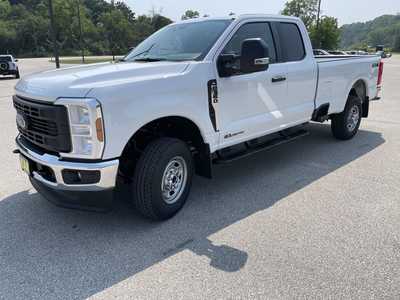2025 Ford F350 Ext Cab, $64844.26. Photo 5