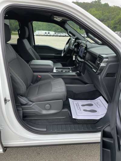 2025 Ford F150 Crew Cab, $50510.00. Photo 12