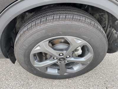 2025 Ford Escape, $33030.00. Photo 8