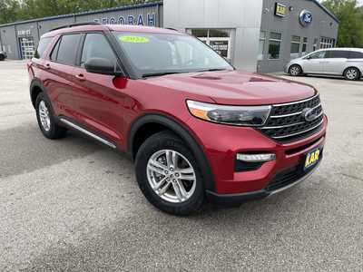 2022 Ford Explorer, $32399.00. Photo 3