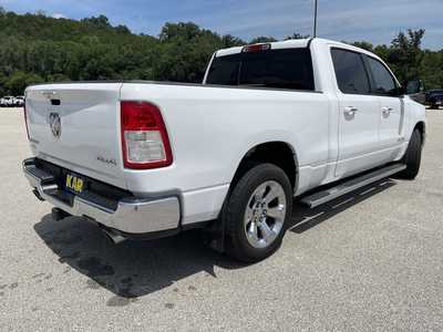 2019 RAM 1500 Crew Cab, $24999.00. Photo 5