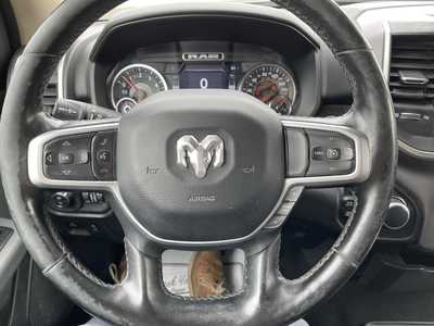 2019 RAM 1500 Crew Cab, $24999.00. Photo 9