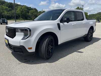 2025 Ford Maverick, $40911.00. Photo 3