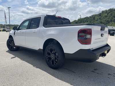 2025 Ford Maverick, $40911.00. Photo 5